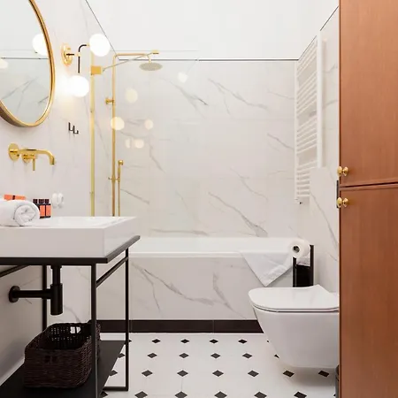 Lux Golden Praga Kepna By Renters Prestige * 华沙